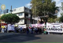 Cañeros de Veracruz y otros estados bloquean la Sader y carreteras; exigen plan de rescate