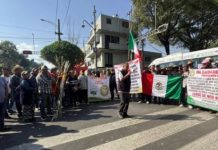 Amagan cañeros con tomar la Sader; exigen subsidio de 300 pesos por tonelada de azúcar