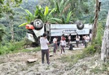 Aumenta a tres la cifra de muertos por volcadura de autobús en Emiliano Zapata