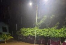 Por vaguada, severas inundaciones en la comunidad de La Palma, municipio de Catemaco