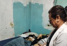 Carmen Medel sigue trabajando en favor de la salud y apoyando a los que menos tienen