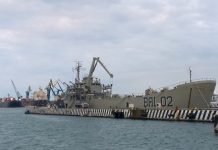 Atracan en el puerto de Veracruz los buques ARM Papaloapan e Isla Holbox; se presume que llevarían ayuda humanitaria a Cuba