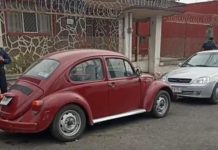 Los ladrones se «arrepintieron»; dejaron abandonado el vocho que le habían robado al Padre Domingo