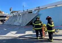 Hubo derrumbe en Plaza del Heroísmo Veracruzano, en la ciudad de Veracruz; Protección Civil municipal acordona la zona
