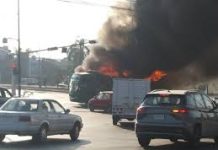 Tras operativo federal, sujetos queman vehículos y bloquean vialidades en varios puntos de Jalisco