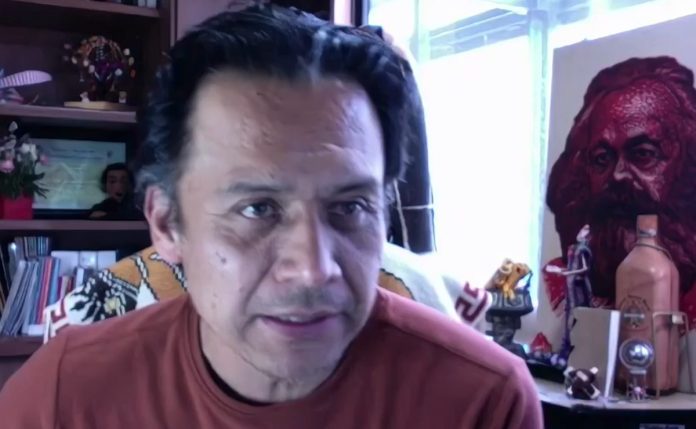 marx-arriaga-suma-dos-dias-atrincherado-en-oficina-anuncia-asamblea