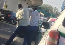 Taxistas se agarran a golpes en Xalapa